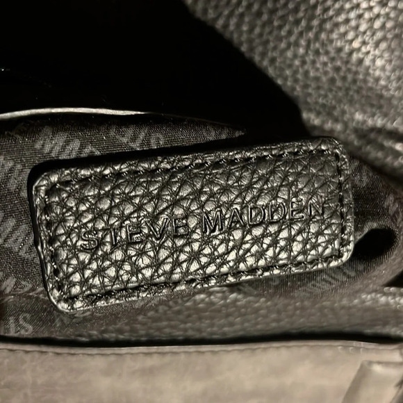 Steve Madden black grey faux leather top handle fold over crossbody bag - Picture 9 of 14